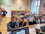 A zene vi&aacute;gnapja